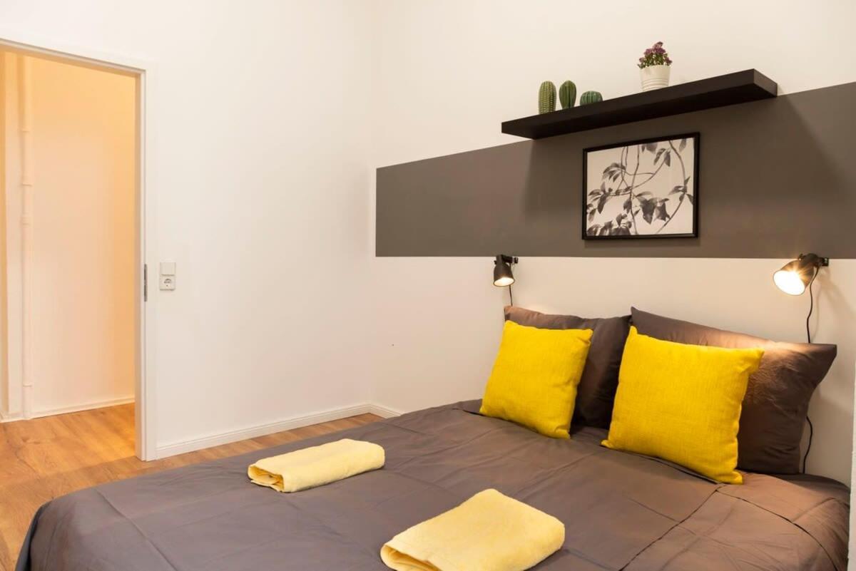 Modern 2 Bedroom Apartment In Berlin Schoeneberg Exterior photo